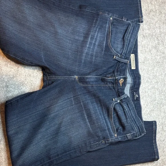 π AG Stevie High-Rise Slim Straight Ankle Jeans Size 31R π - Picture 6 of 13